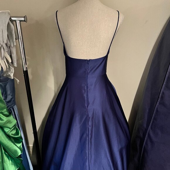 Satin Evening Gown - Picture 7 of 8